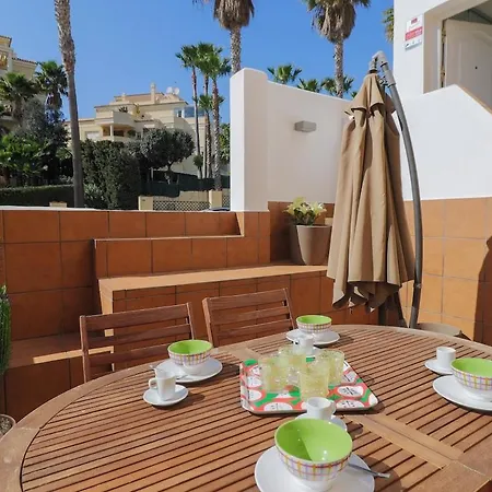 C43 - Family House With Terrace And Shared Pool * Benalmádena